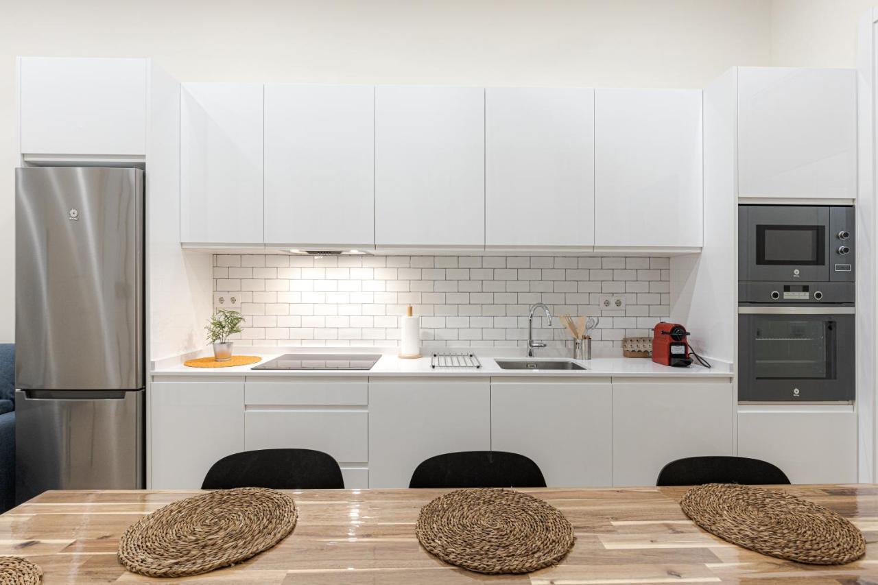 Latina XIII Apartment Мадрид Екстериор снимка