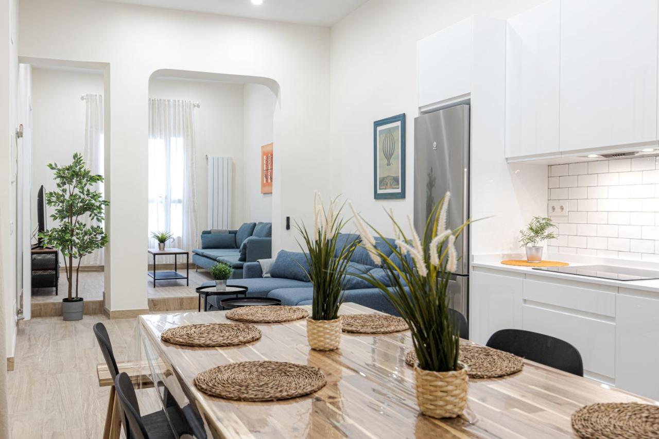 Latina XIII Apartment Мадрид Екстериор снимка